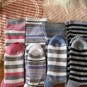 Tommie Copper Compression Socks 4 pair. GREAT if you’re on your feet 🦶all day!!!